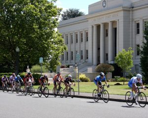 Photo of cyclists in front of the Linn County Courthouse in Albany OR