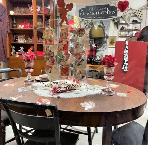 Ladies Night Out at the Albany Antique Mall @ Albany Antique Mall | Albany | Oregon | United States