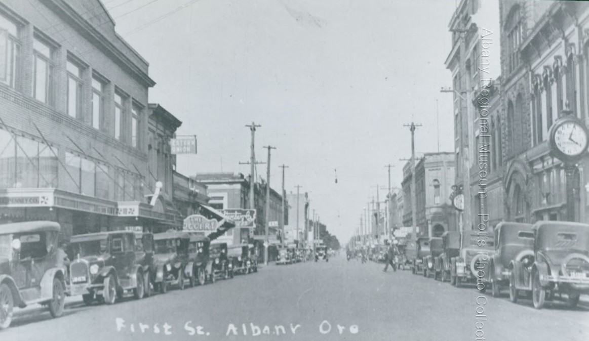 historic photo of 1st Ave Albany, Or